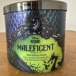 NEW Disney Villains MALEFICENT 3 wick Candle NEW